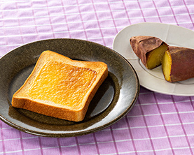 のっけたらやきいもトースト