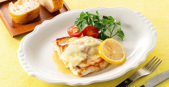 鶏肉のソテーレモンバター風味